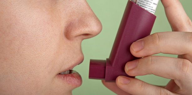 Vorsicht mit Asthma-Spray in der Schwangerschaft