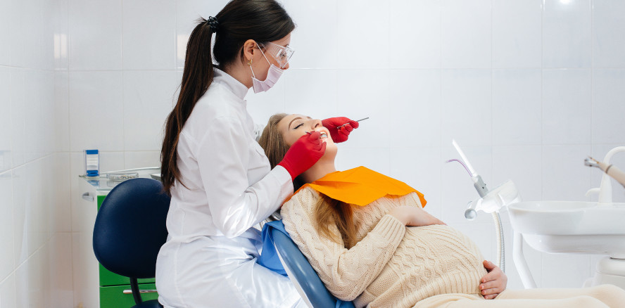 Parodontitis in der Schwangerschaft: Erhöhtes Risiko für Frühgeburt