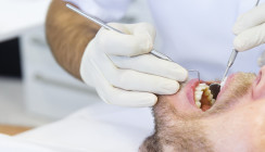 Neue Klassifikation parodontaler und periimplantärer Erkrankungen