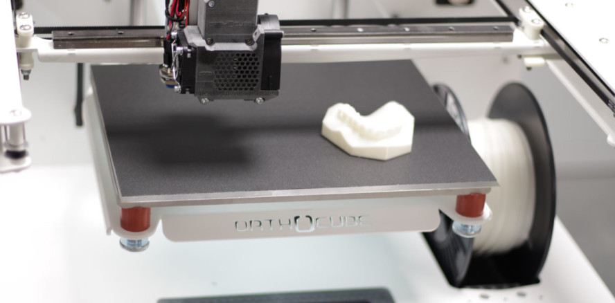 3D-Drucker speziell für die Kieferorthopädie