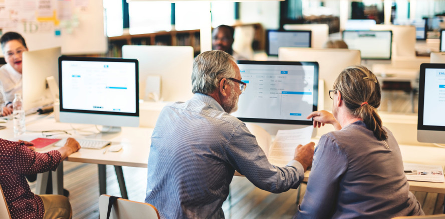 Monatlich 2.000 Euro steuerfrei: Regierung plant «Aktivrente»