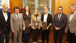 Angelina Quell gewinnt Wettbewerb im Zahntechniker-Handwerk