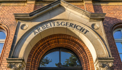 Zahnärzte-Versorgungswerk: Kündigung von Managerin unwirksam