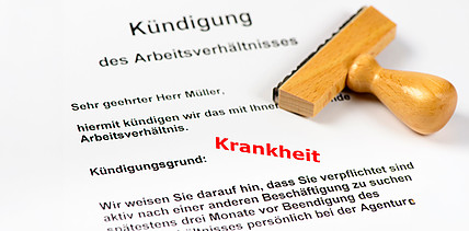 Online-Krankschreibung ohne Arztkontakt - Kündigung wirksam