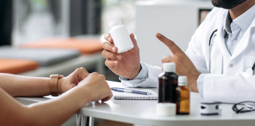 Krankheitswellen treiben Umsatz mit rezeptfreien Arzneien hoch