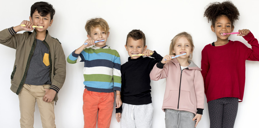 Zwei Drittel der Berliner Schüler erhalten Fluorid-Behandlungen