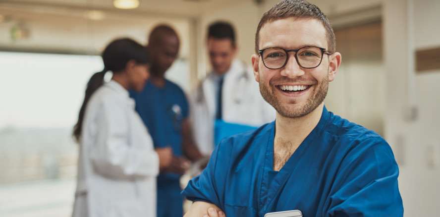 6,0 Millionen Beschäftigte im Gesundheitswesen im Jahr 2022