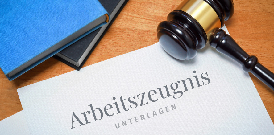 BAG: Arbeitszeugnis muss keinen Dank beinhalten