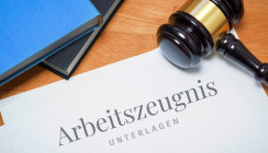 BAG: Arbeitszeugnis muss keinen Dank beinhalten