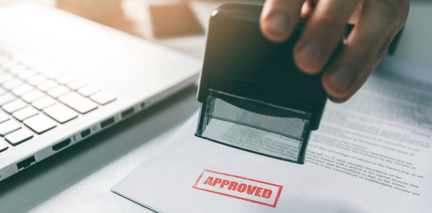 Die Zulassung beim Praxisverkauf weitergeben – so geht es