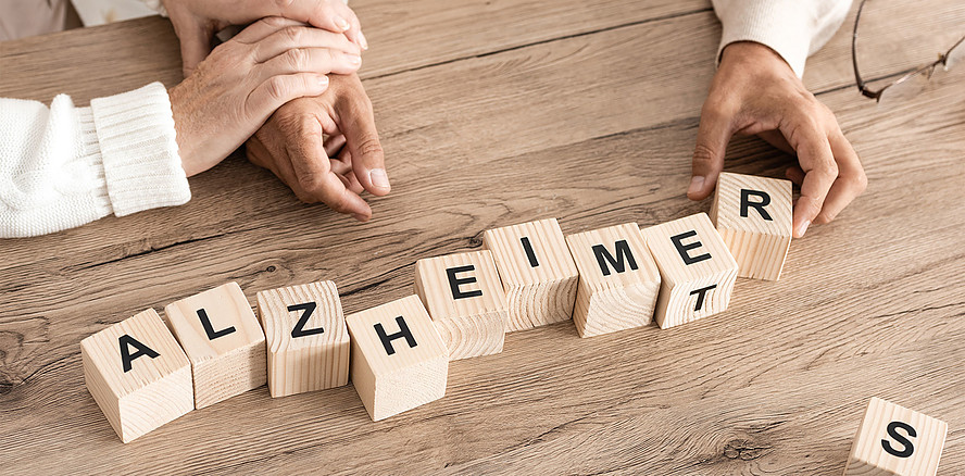 Erst Schmerz, dann Alzheimer – neue Erkennt­nisse zur Krank­heits­last in Deutschland