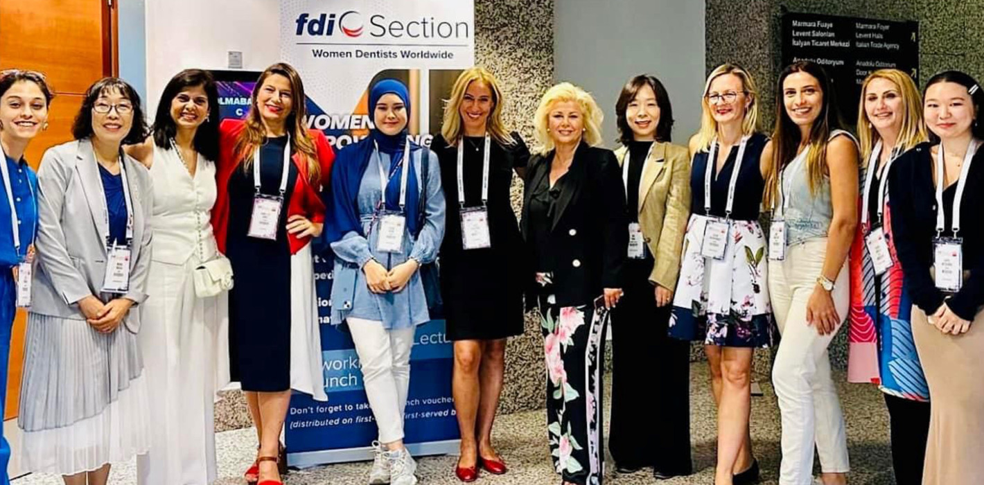 Female Dentistry in einem globalen Netzwerk