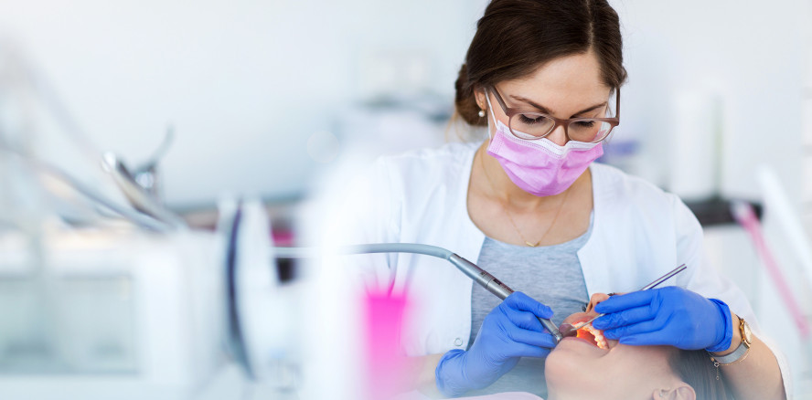 Existenzgründung Zahnärzte: Jede zweite Praxis in Frauenhand