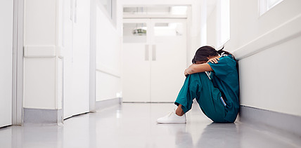 Gereizte Patienten können Mediziner emotional belasten