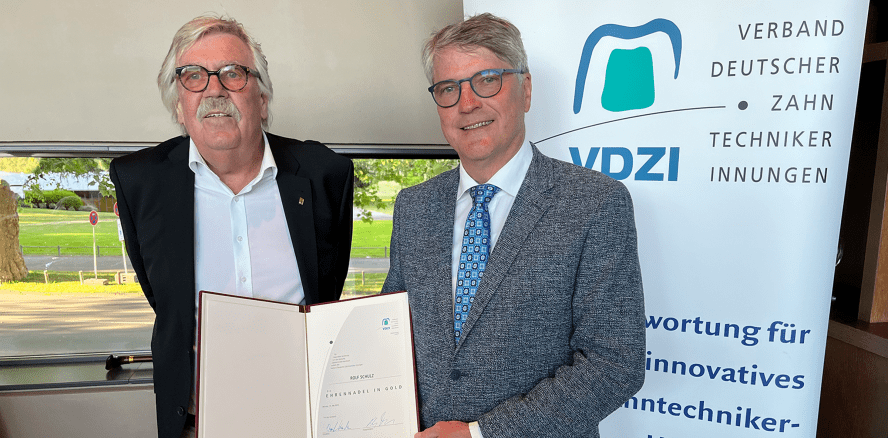 Höchste Auszeichnung: Goldene Ehrennadel für Zahntechnikermeister Rolf Schulz