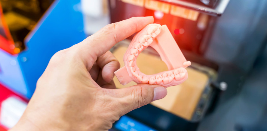 KI-Start-up aus Goslar entwickelt Software für automatisierten Zahnersatz