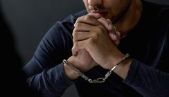 Fünfeinhalb Jahre Haft für Zahnarzt wegen Millionenbetrugs