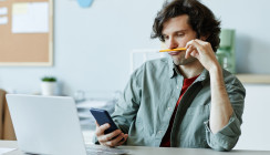 Handynutzung am Arbeitsplatz: Wie viel ist erlaubt?