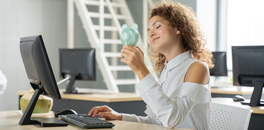 Tipps bei Hitze und blendender Sonne am Arbeitsplatz