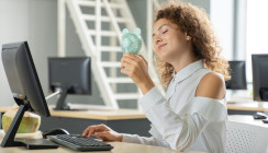 Tipps bei Hitze und blendender Sonne am Arbeitsplatz