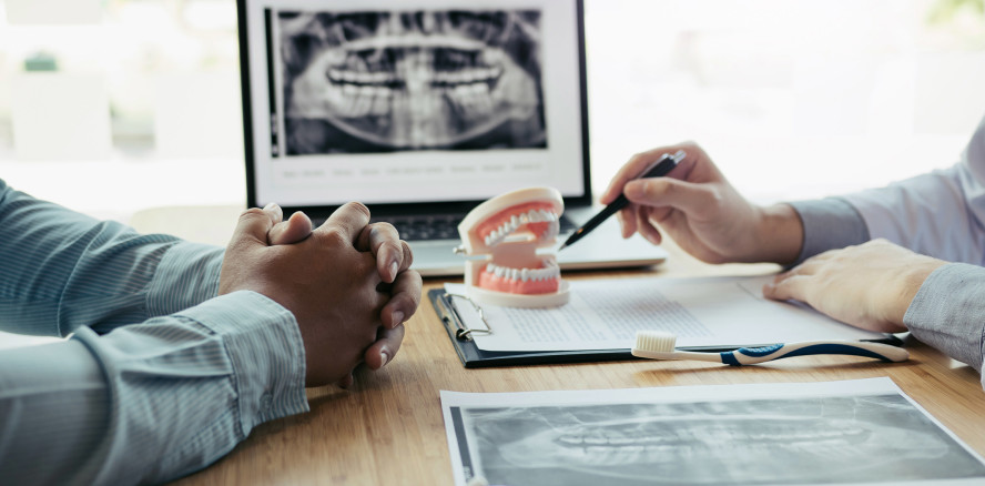 Implantologische Indikationsklassen in der Praxis