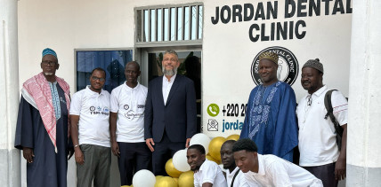 Vom studentischen Projekt zur selbstständigen Zahnklinik in Gambia