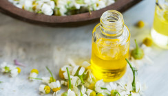 Kann Kamille die Kariesprävention unterstützen?