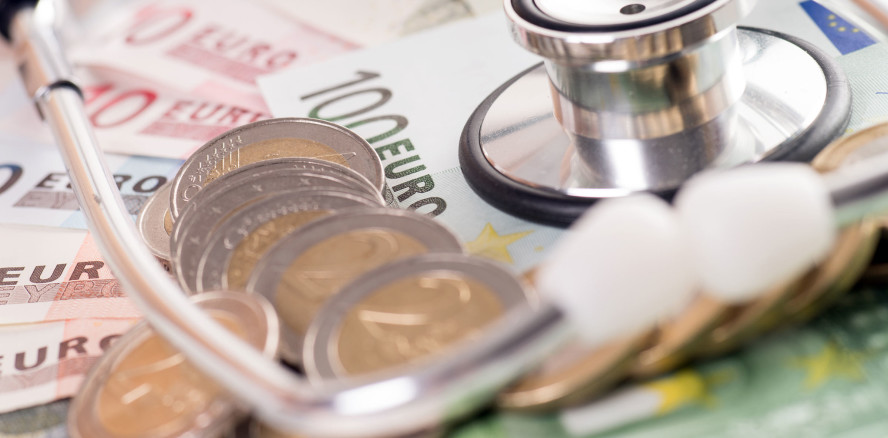 Drei Euro pro Praxisbesuch? Breite Ablehnung