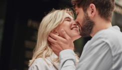 Küssen ist gesund, aber in diesen Fällen lässt man's lieber