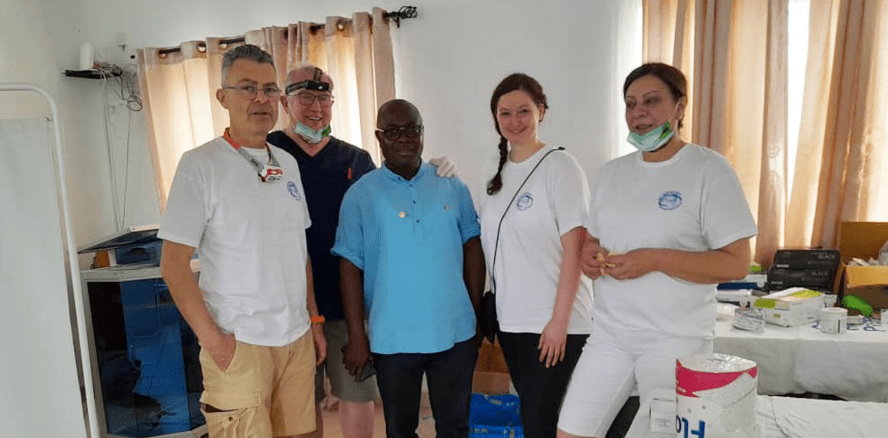 Abenteuer Togo: Laboraufbau am anderen Ende der Welt