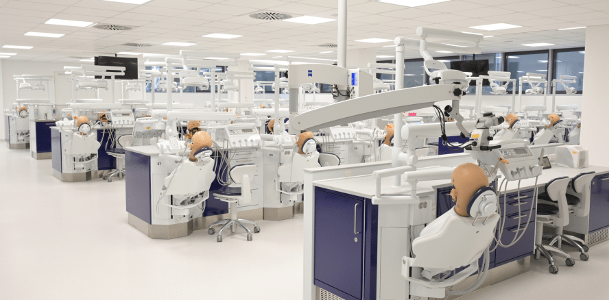 Lehre-Upgrade mit neuen Simulationsarbeitsplätzen