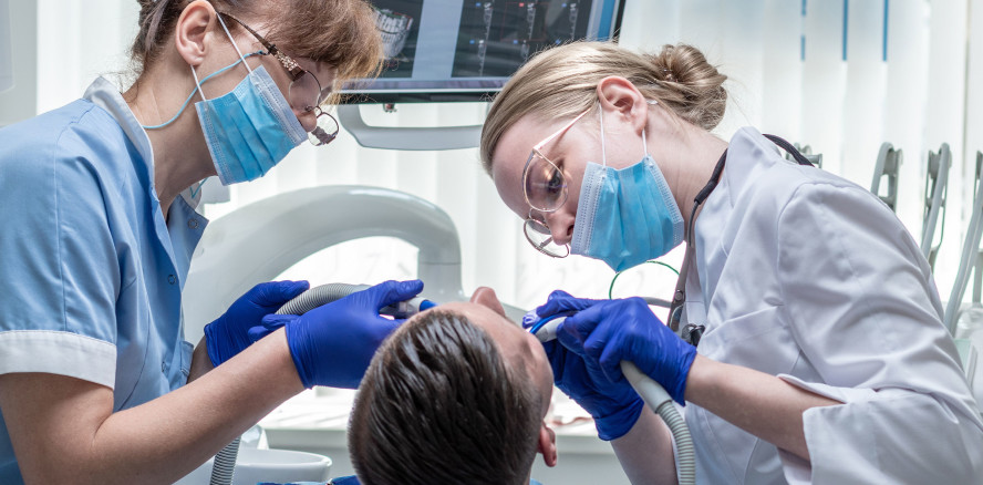 Für Menschen mit kleinem Budget: Luzern prüft finanzielle Hilfe bei Zahnarztrechnungen