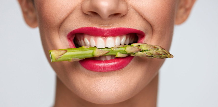 Mediterrane Ernährung schützt vor Parodontitis