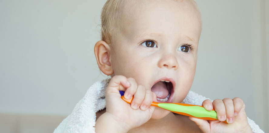 Karies bei Kleinkindern: Neue Leistungen ab 1. Juli 2019