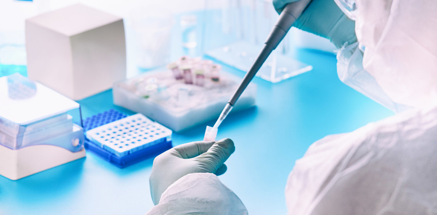 Zahnarztpraxen in die Priorisierung bei PCR-Tests einbeziehen