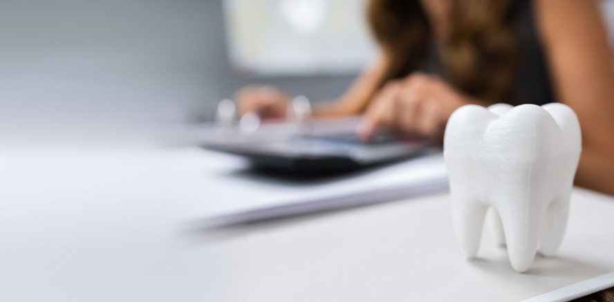 Abschaffung PKV: Zahnärzte & kleine Praxen wären besonders betroffen