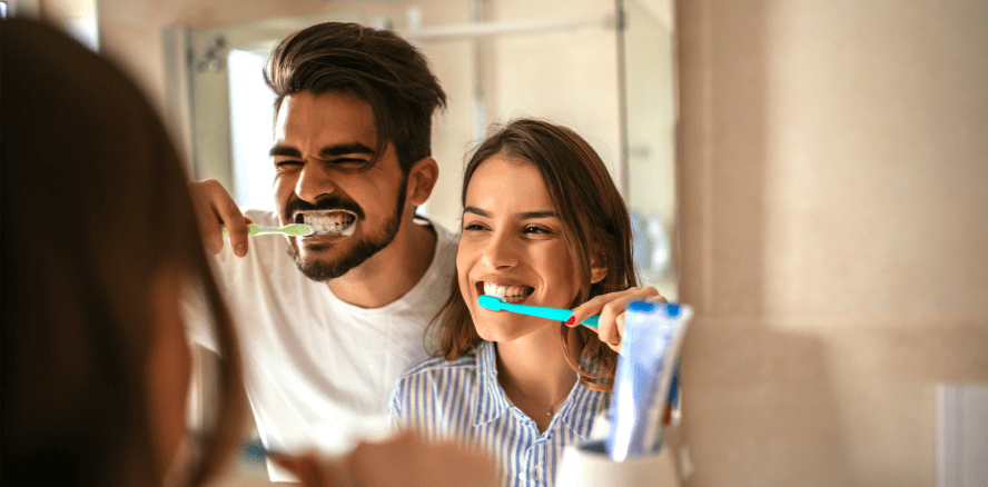 IKW-Umfrage Mund- und Zahn­pflege: im Alter sinkt die Putzlust