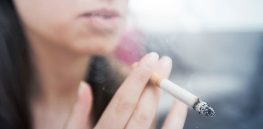 Rauchen und Mundmikrobiom: Langzeitfolgen enthüllt