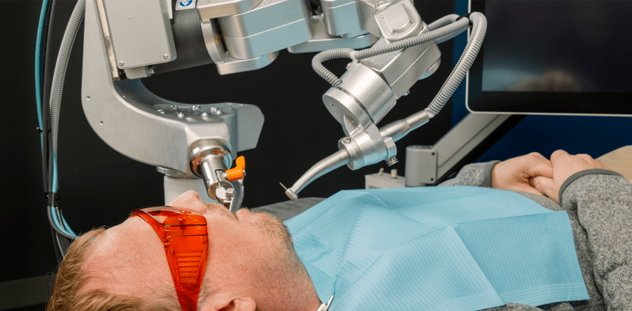 Perceptive-Roboter löst nun den Zahnarzt ab