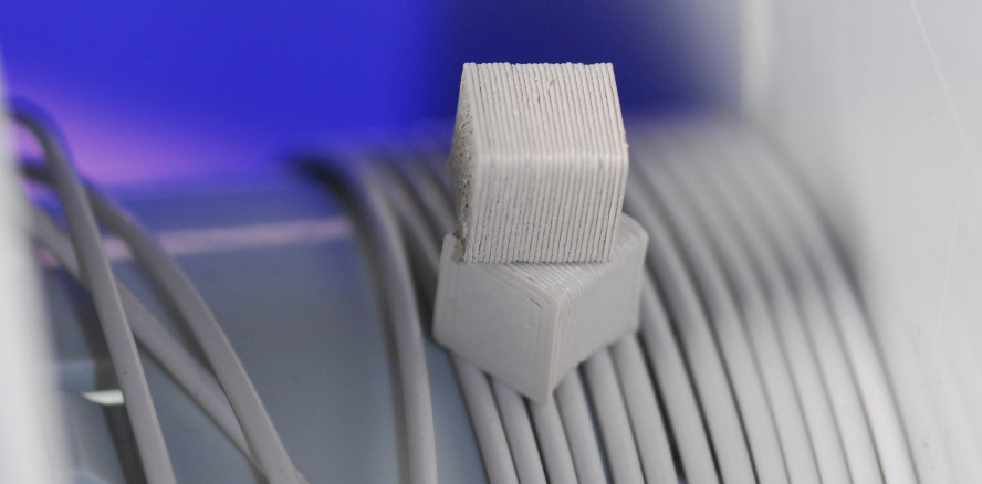 Selbstreinigende Oberflächen schützen vor der Übertragung von Viren