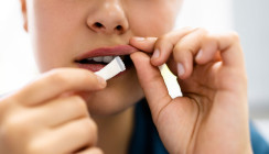 Snus und Mundgesundheit: Zahnfleisch besonders betroffen
