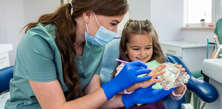 Spendenaufruf zum Tag der Zahngesundheit 2022