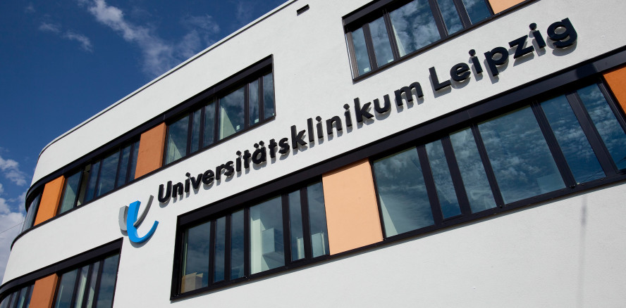 Zahnmedizin in Corona-Zeiten? – Uni hält Ausbildung aufrecht