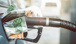 Sprit wird günstiger, Kassen unter Druck – Koalition plant tiefgreifende Gesundheitsreform