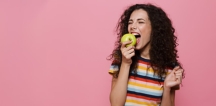 Tag der Zahngesundheit 2026: Gesund beginnt im Mund – Kau dich fit!