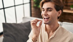 Gefährlicher Trend: Kaugummikauen für definierte Kieferpartie