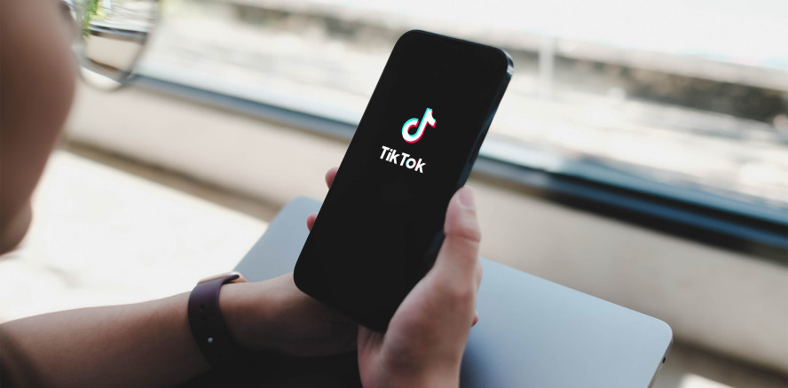 TikTok und die Zahnarztpraxis – Wenn Social-Media-Aktivitäten zur Kündigung führen