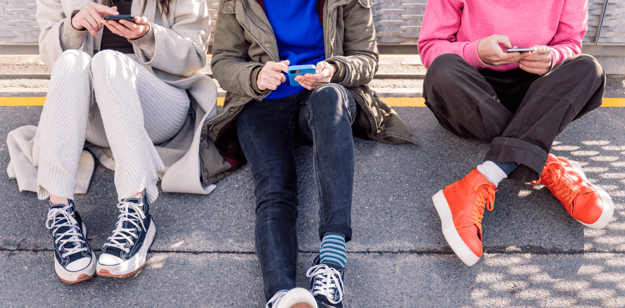 Tiktok und Co: Wissenschaftler sorgen sich um Teenager