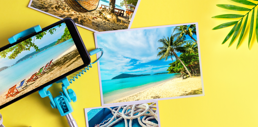 Urlaubsgrüße: Postkarten und Social Media gleichauf