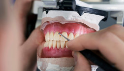 VDZI warnt vor langfristigen Folgen für Dentallabore und Patienten